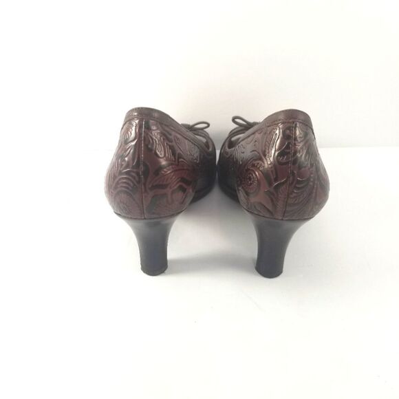Nurture “Sandee” Tooled Leather Peep Toe Heels Size 7.  S776 - Picture 4 of 6